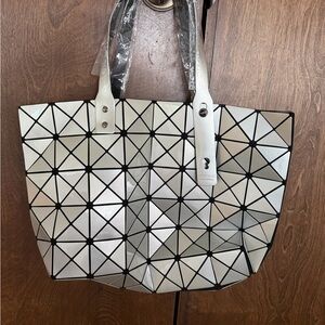 Issey Miyake BAO BAO never used Silver Tote Bag